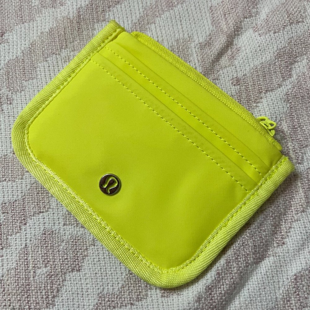 Lululemon True Identity Card Case